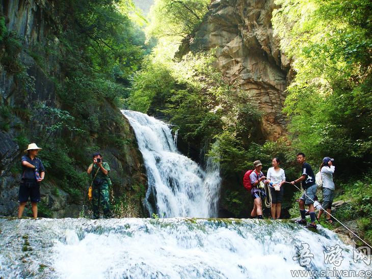 九龙瀑风景区地址_门票价格_新零网 九龙瀑风景区地址_门票价格